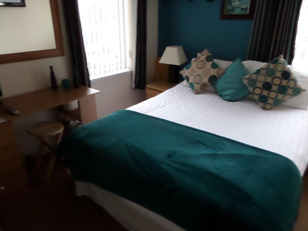 The Grays Bed & Breakfast Blackpool Exterior photo